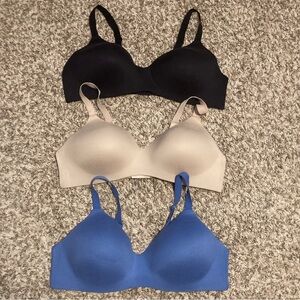 Lot/Bundle 3 Hanes Wireless Bras, Sz 2X, Concealing Petals, Convertible Straps